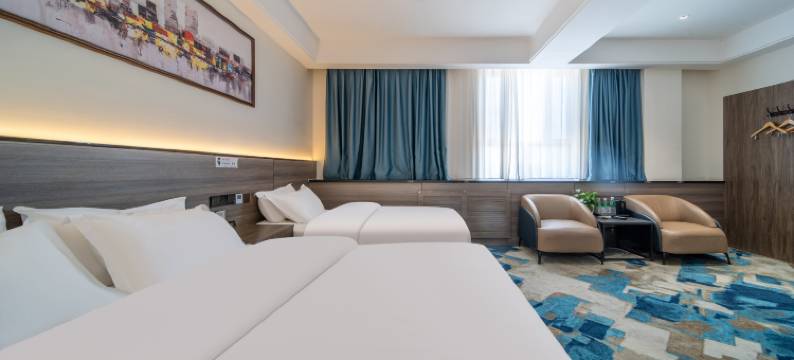 伊宁天鼎大酒店(六星街店)图片