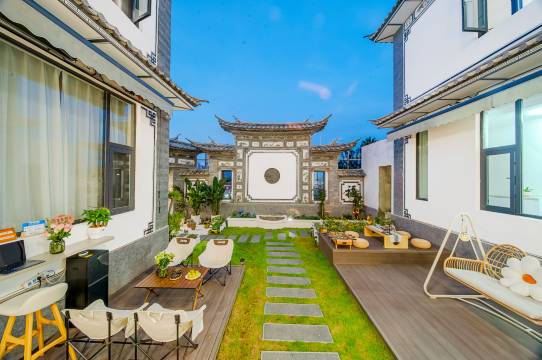 大理•悦禾CYBERPUNKDESIGNCINE轻白族美学奢•影院(大理古城店)