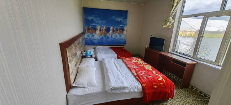 黑马河星馨露营基地图片