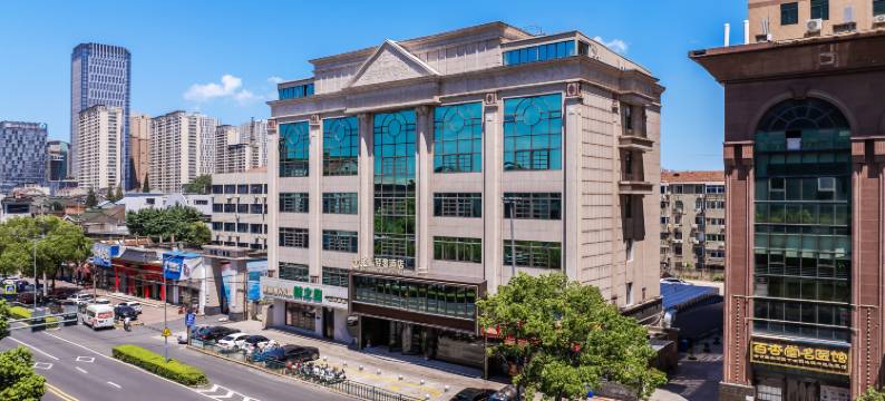 宝弘轻奢酒店(常州武进万达春秋淹城店)图片