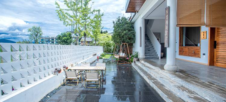 大理苍洱舍海景民宿(洱海店)图片