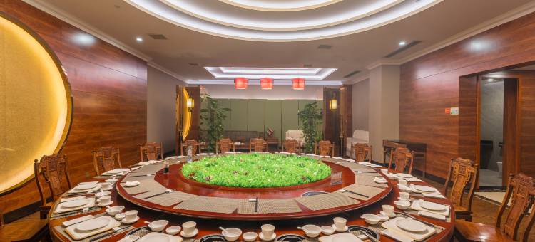 天成国际大酒店(百色田东湿地公园店)图片