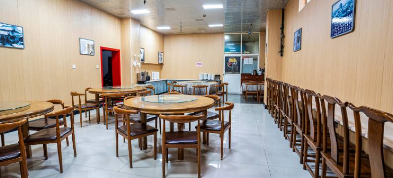 仟佰度酒店(西安钟鼓楼大差市地铁站店)图片