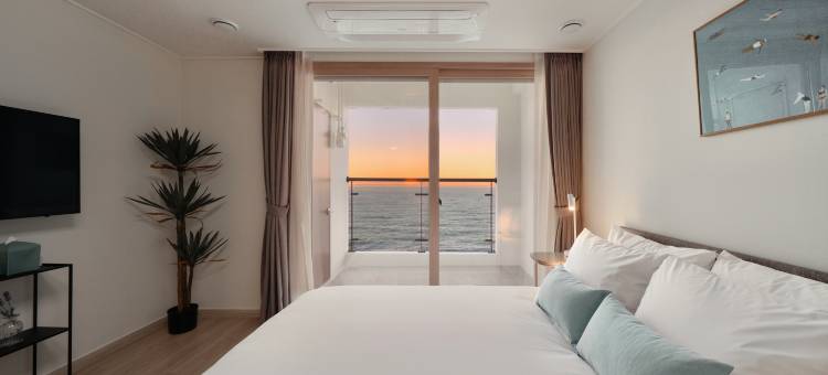 Urbanstay束草灯塔海滩(Urbanstay Sokcho Deungdae Beach)图片