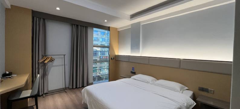 定南青云山大酒店图片