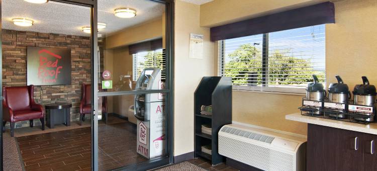 费尔蒙特红屋顶客栈(Red Roof Inn Fairmont)图片