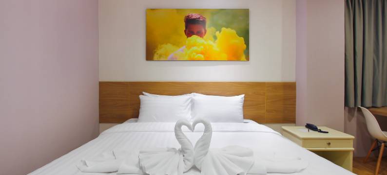 是隆普拉酒店(Pula Silom)图片