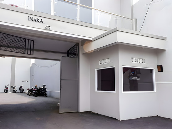 INARA GUESTHOUSE & VILLA