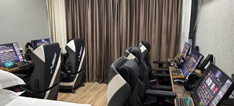 海豚愉悦电竞酒店(合肥双岗海棠地铁站店)图片