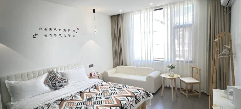 吟风夜夏民宿(洱海才村店)图片