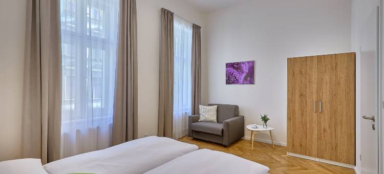 鲁贝索瓦市中心套房(DownTown Suites Rubesova)图片