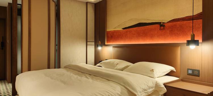 壤塘赞普林卡酒店图片