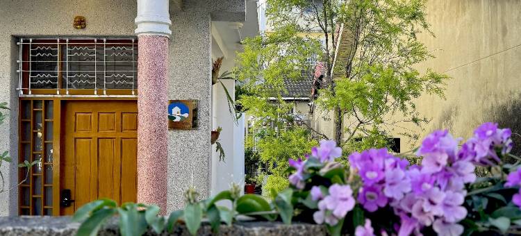 朗香洋房 台南安平法式民宿图片