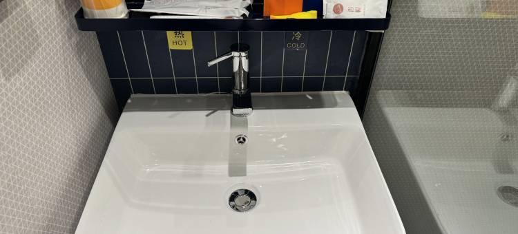 7天酒店(武汉江汉路步行街亚洲心脏病医院店)图片