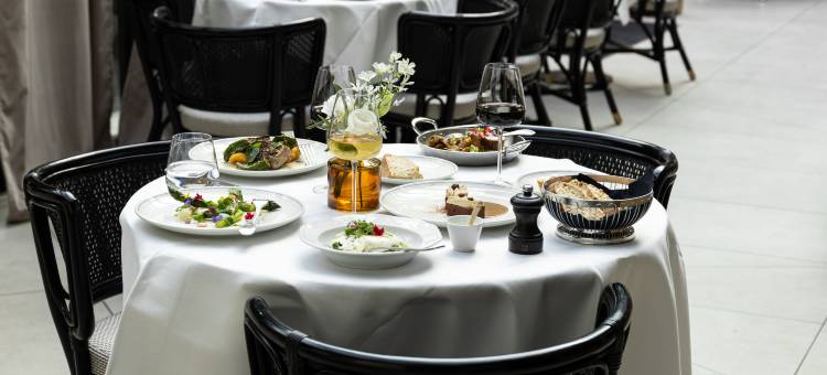 巴黎伊西玛戈王后庄园酒店 美憬阁系列(Domaine Reine Margot Paris Issy MGallery Collection)图片