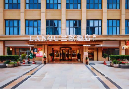 兰欧酒店（宁德福安高铁站店）外景图