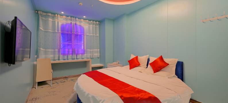 西宁唯悦酒店(野生动物园海湖新区店)图片