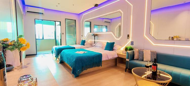 铂玥影视酒店(湛江坡头区海油发展工程技术公司店)图片