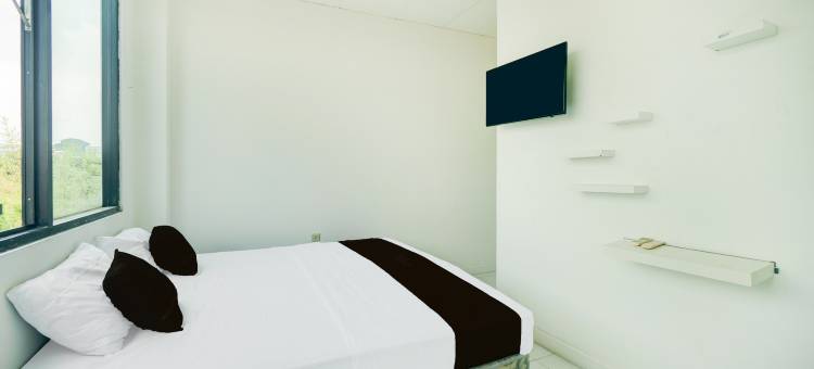 Capital O 94374 维斯玛邦戈(Hotel O Palmerah Near Binus University Formerly Wisma Bango)图片