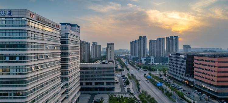 江河潮酒店(扬州高铁东站店)图片