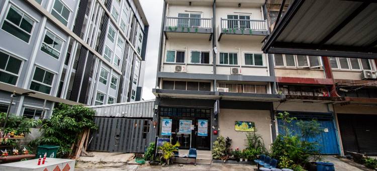 邦查克斯库坦旅馆(Skutan Inn Bangchak)图片