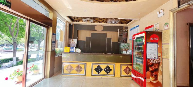 昆明云亿大酒店(金马寺地铁站店)图片