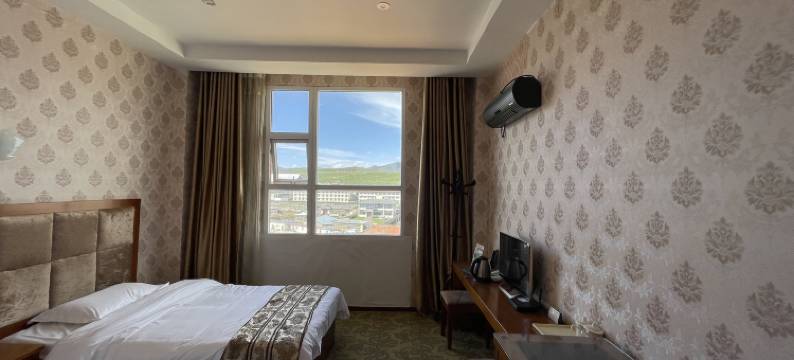 色达颂赞林大酒店图片