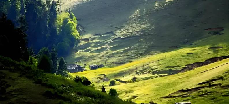 木里康萨雍居民宿图片