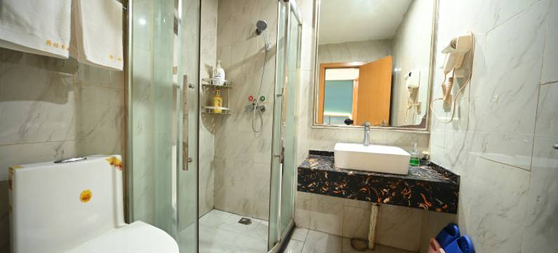 忠县桥林卓越电竞主题酒店图片