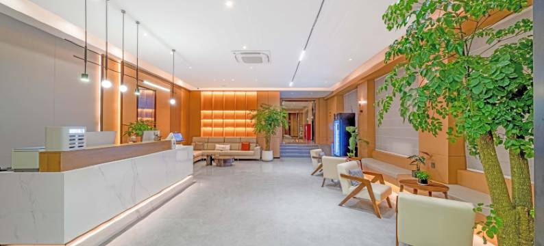 杭州万棠酒店(拱墅运河体育公园花园岗地铁站店)图片