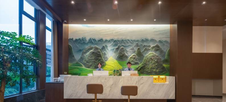 金洲大酒店(兴义桔山广场梦乐城店)图片