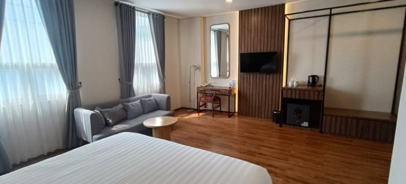 阿迪亚套房酒店(Adia Suites Hotel)图片
