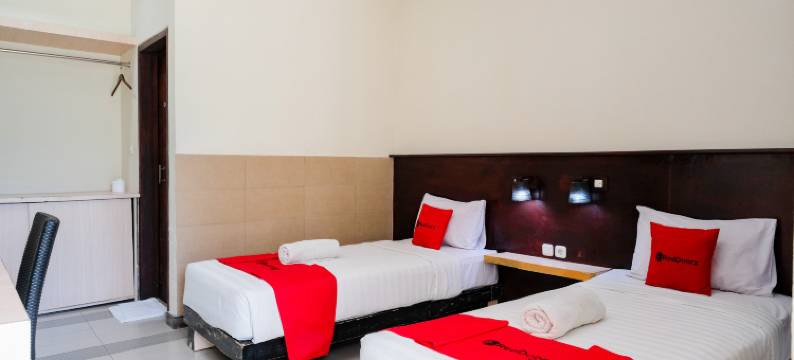 红多兹酒店-近勒吉安街(RedDoorz near Legian Street)图片