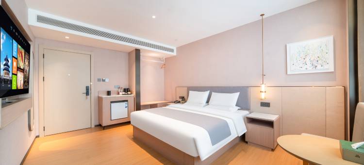 品睿酒店(库尔勒站店)图片