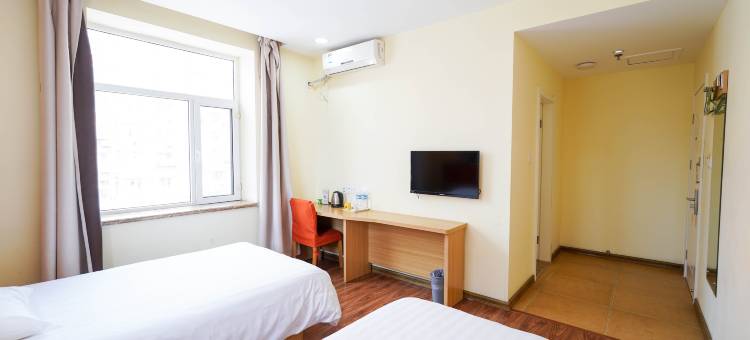 8Hotel酒店(大连星海公园圣亚海洋世界店)图片