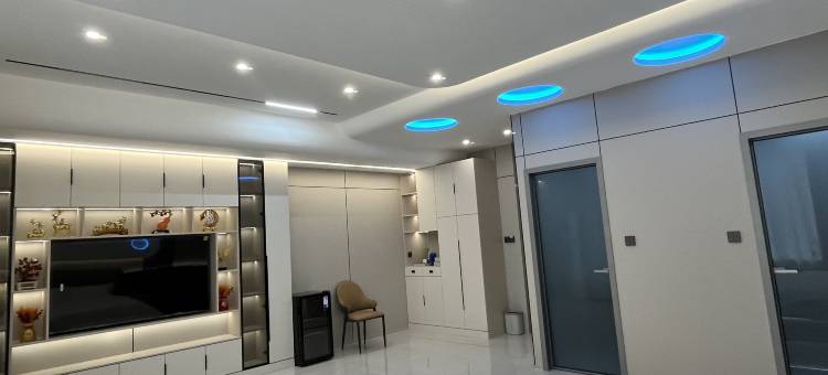 龙栖云畔智能宾馆图片