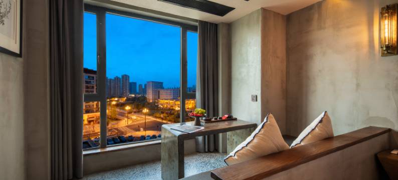 砼木·Extreme 工业 | 电竞酒店(宜宾西站万象宜宾天地店)图片