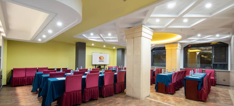 杞程酒店(中卫鼓楼店)图片