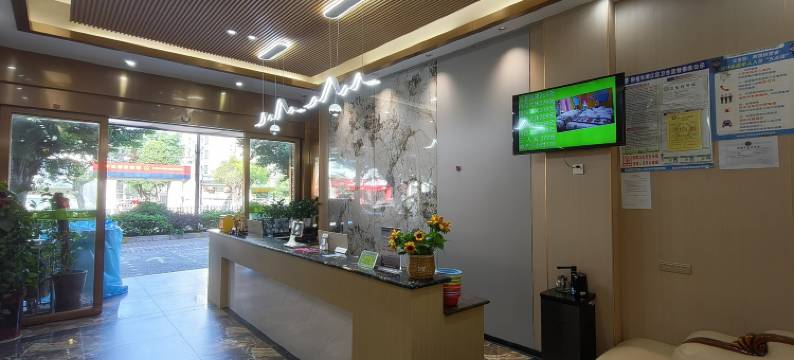 柳州宝莱主题酒店(柳江体育中心柳堡路店)图片