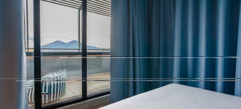 CX 那不勒斯中央(CX Naples Centrale)图片