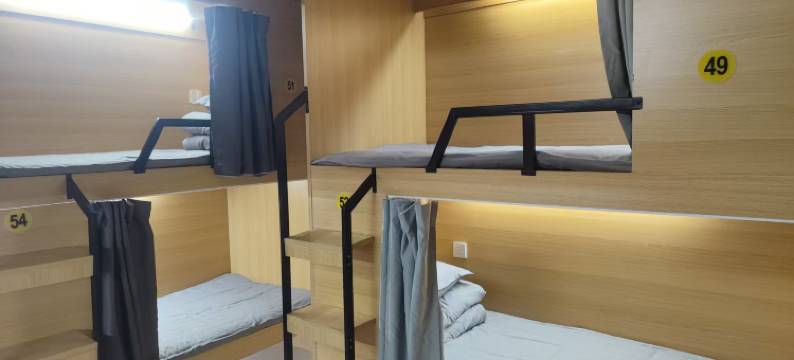 元气窝青年旅舍(天一广场老外滩店)图片