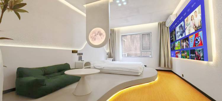 骏怡连锁酒店(大连港湾广场地铁站店)图片