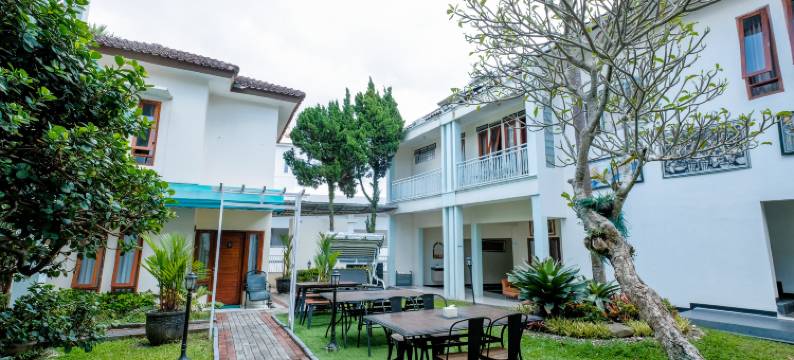 阿雷拉别墅(Aleyra Hotel and Villa's Garut)图片