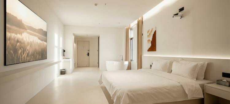 柒兮影宿酒店(六安三十铺金港城市广场店)图片