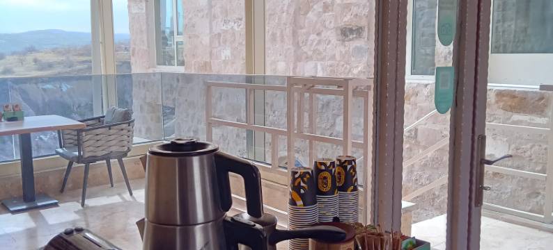 比斯蒂尔阿莱克萨斯玛特埃斯凯普阿达尔茨翁利(Be Still Alexa Smart Luxury Escape Adults Only)图片