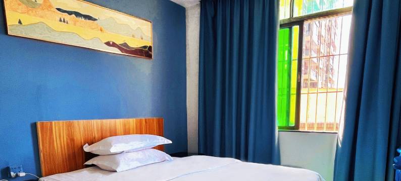 虹羽公寓(凤岗沃尔玛购物广场店)图片