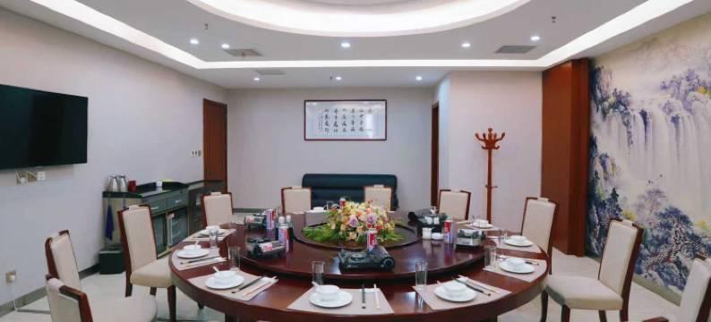 出息人酒店图片