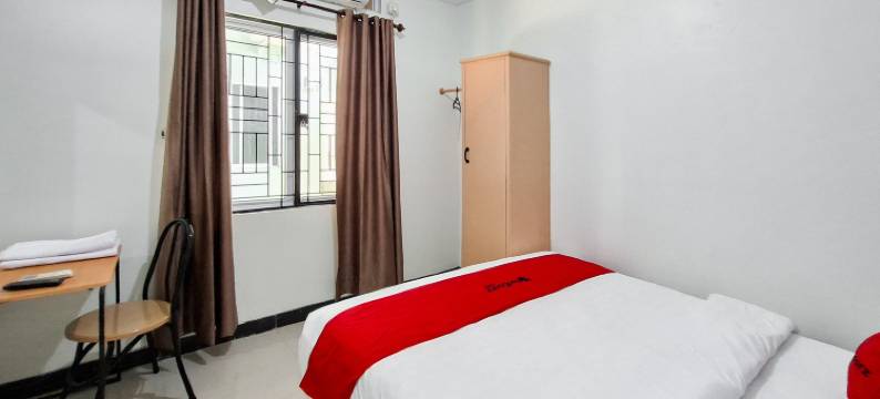 RedDoorz near Living World Pekanbaru图片