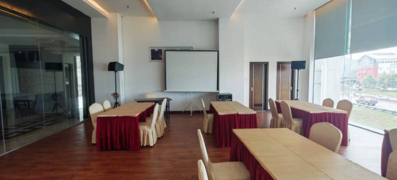 白沙罗酒店(Kingston Hotel 18 @ Kuala Lumpur Sri Damansara)图片