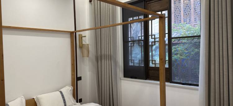康满小院(抚仙湖广龙小镇星光夜市店)图片